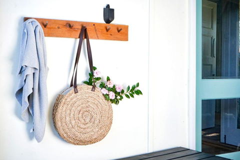 River Lea Cottage - Kempsey Accommodation 3