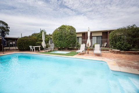Riviana Motel - Kempsey Accommodation 0