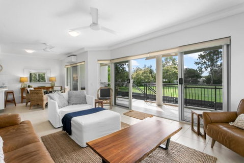 Riviera Noosa Resort - Kempsey Accommodation 1