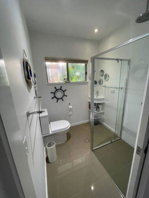 Relax At Trinity Beach Getaway, Blue Lagoon, Trinity Beach - Kempsey Accommodation 3