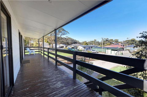 Robin Wood - Kempsey Accommodation 1