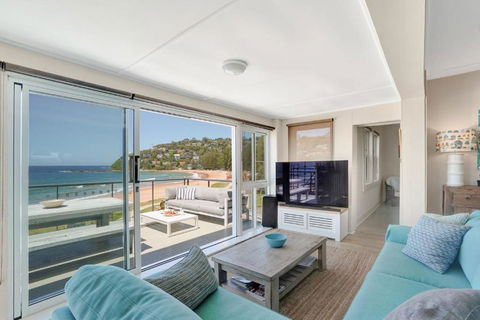 Rocklands Palm Beach Front - Kempsey Accommodation 1