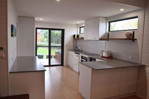 Rockleigh - Bring Your Own Linen. - Kempsey Accommodation 2