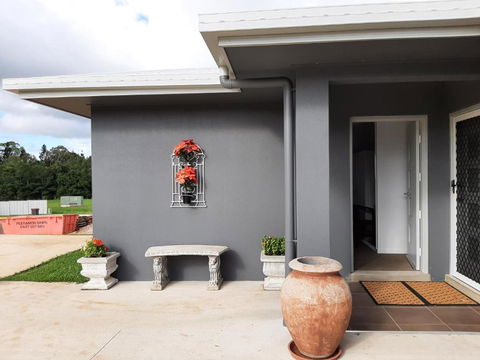 Room In Guest Room - Cozy Room With Separate Entrance And Ensuit Bathroom - Kempsey Accommodation 1