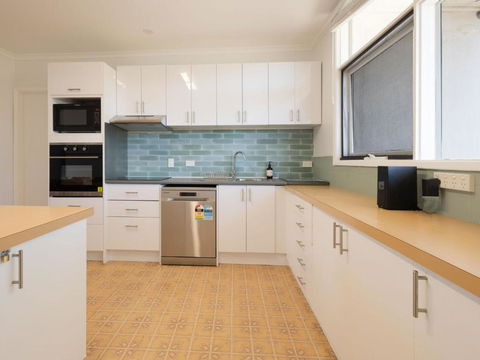 Rosella Perch - Kempsey Accommodation 0