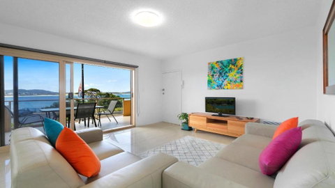 Roweshaven Amazing Views, Close To Beach Accom Holidays - Kempsey Accommodation 1