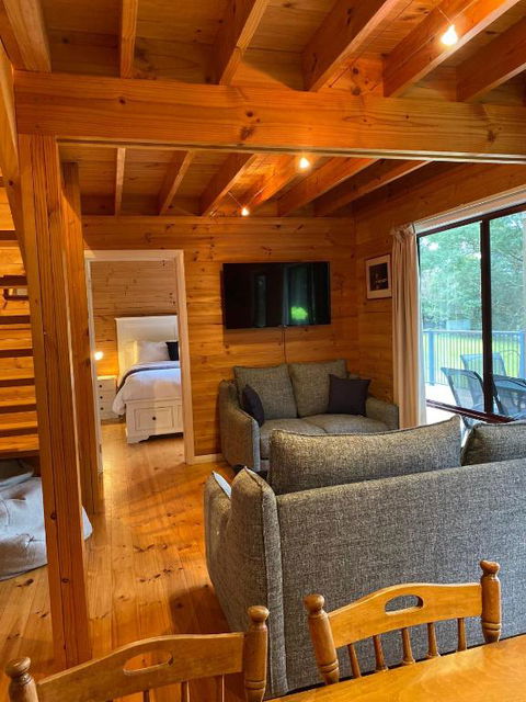 Russell Falls Holiday Cottages - Kempsey Accommodation 2