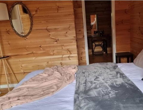 Russell Falls Holiday Cottages - Kempsey Accommodation 1