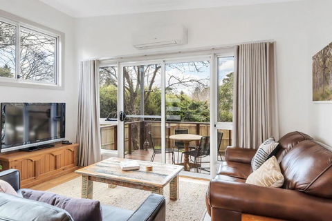 Sahaja Cottage Wentworth Falls - Kempsey Accommodation 3