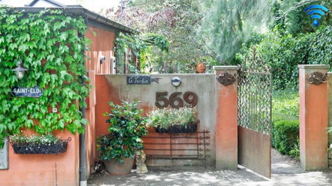 Saint Eloi Le Jardin - Kempsey Accommodation 0