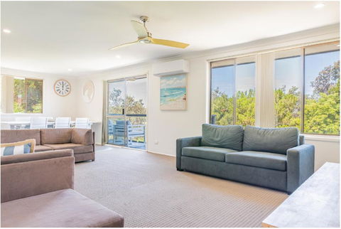 Salt & Sand Getaway - Kempsey Accommodation 3