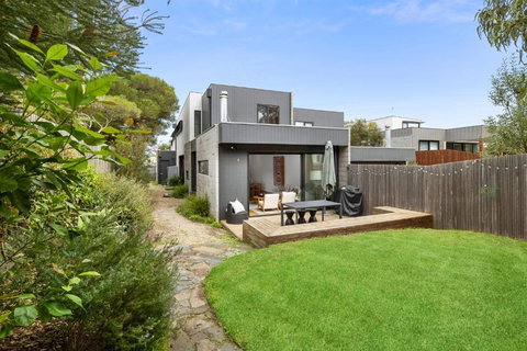 Salt On Walker - Kempsey Accommodation 0
