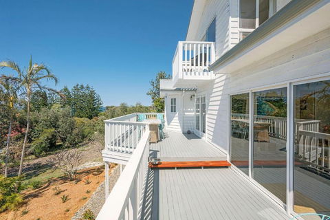 Salt Spray - Kempsey Accommodation 2