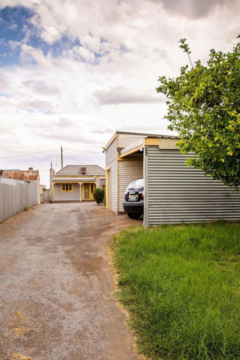 SaltBush Cottage - Kempsey Accommodation 0