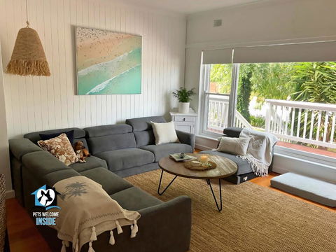 Saltwater Sunsets Seaside Haven With Ocean Views - Kempsey Accommodation 1