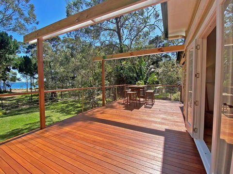 Salty Beach - Kempsey Accommodation 0