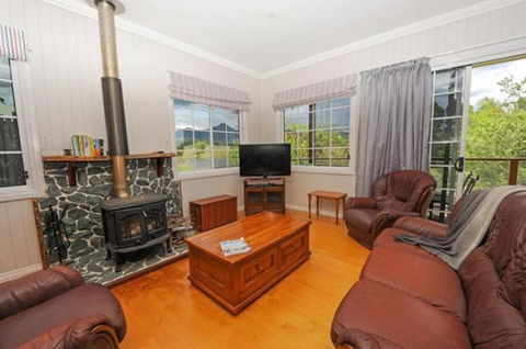 Samford Lakes - Kempsey Accommodation 2