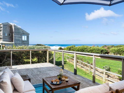 Sand & Sauna Retreat - Kempsey Accommodation 1
