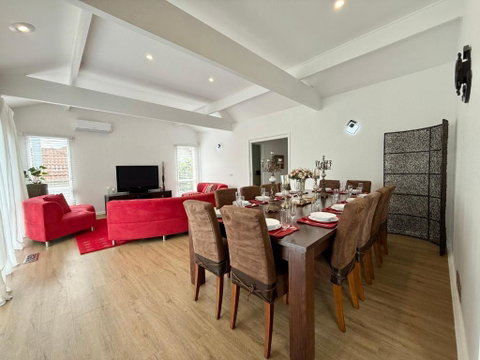Sanrio Dream Villa Family Retreat With Views - Kempsey Accommodation 2