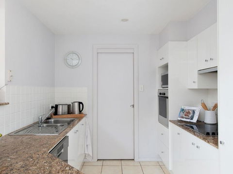 Sandcastle Shores - Kempsey Accommodation 3