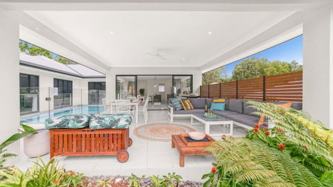 Sandcastles - Palm Cove - Kempsey Accommodation 1