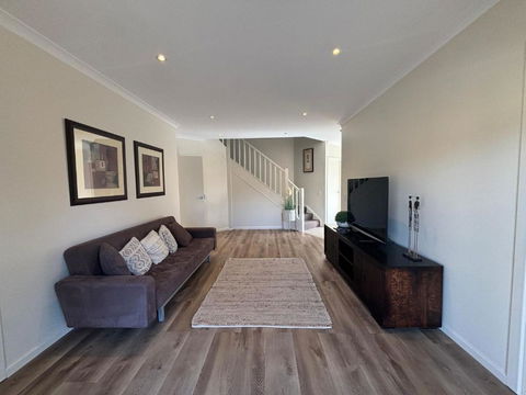 Sandpiper 10 - Close To Town And Beach - Kempsey Accommodation 2