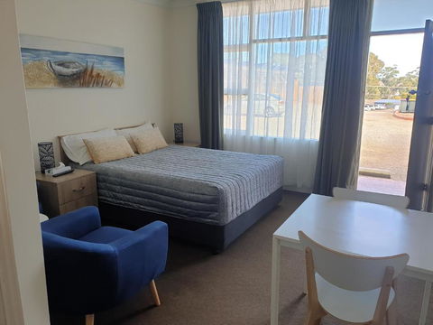 Sandpiper Motel Ulladulla - Kempsey Accommodation 0