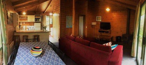 Sandpiper Ocean Cottages - Kempsey Accommodation 1