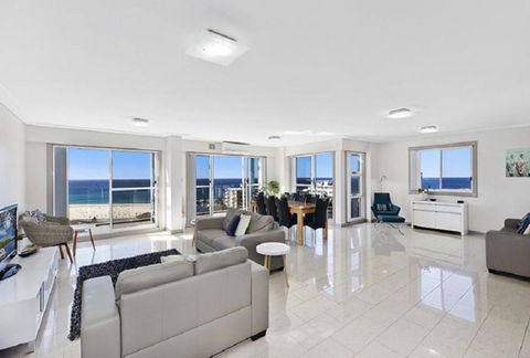 Sandy Cove Apartment The Entrance 31 - Kempsey Accommodation 3