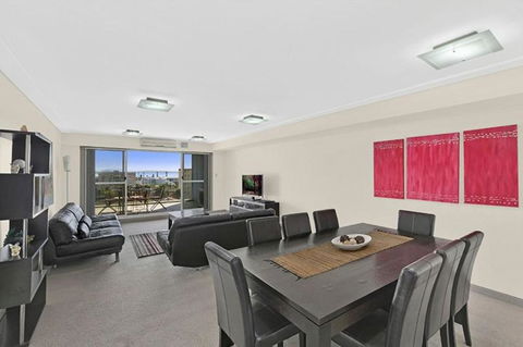 Sandy Cove Apartment The Entrance 46 - Kempsey Accommodation 0