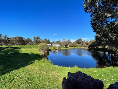 Secluded Rural Retreat In Southwest WA - Kempsey Accommodation 1