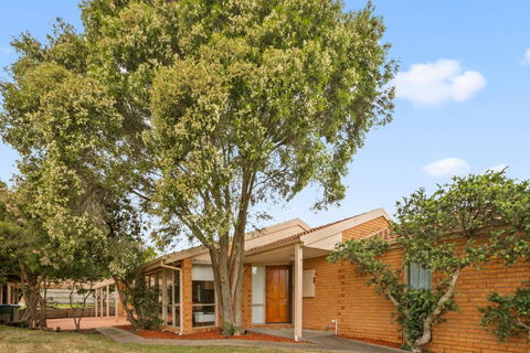 StayAU 3BRM Family Home Netflix Pet-Friendly - Kempsey Accommodation 1