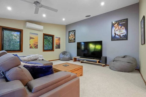 Summer Is Here! Enjoy Exclusive Access For 9, Pool, Media Room, Acreage Estate In Magical Sunshine Coast - Kempsey Accommodation 0