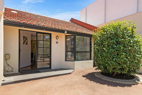 Swan River Applecross Heathcote Park 1BR Villa - Kempsey Accommodation 0