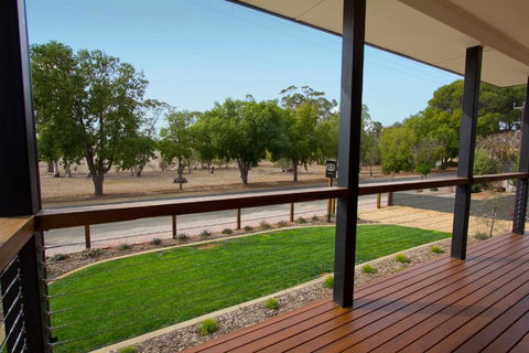 The Clyde Barossa Valley - Kempsey Accommodation 2