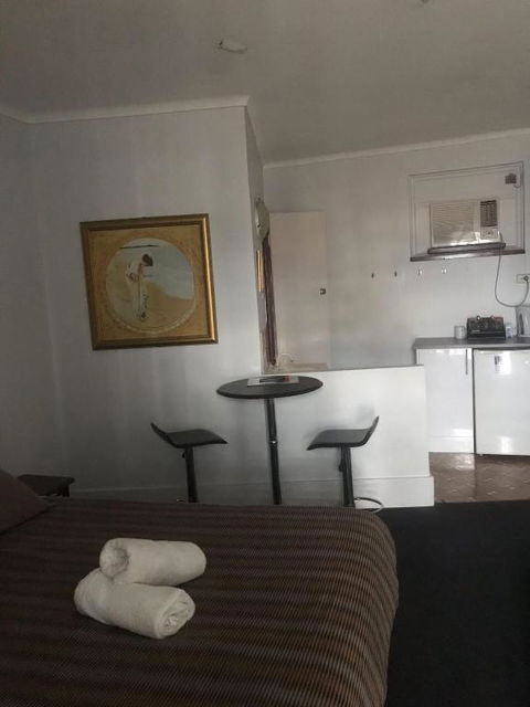 The Flinders Hotel Motel Port Augusta - Kempsey Accommodation 3