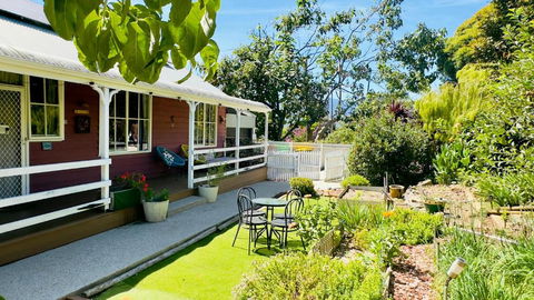 The Garden Cottage - Kempsey Accommodation 0