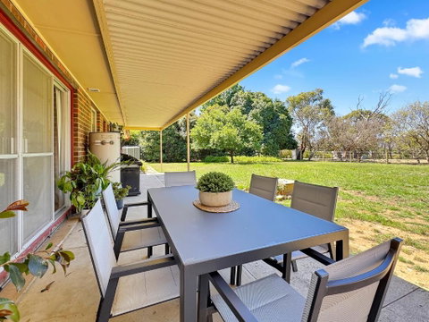 The Glenalvie - Sprawling Serenity In Adelaide Hills - Kempsey Accommodation 1