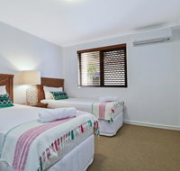 Beachport Apartments - Kempsey Accommodation