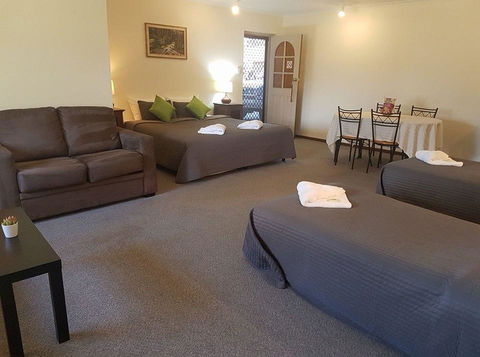 Beachport Motor Inn - Kempsey Accommodation 2