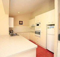 BEACHSIDE VILLA 2 - Kempsey Accommodation