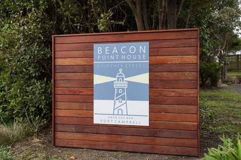 Beacon Point House - Kempsey Accommodation 1
