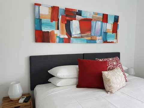 Beau Monde Apartments Newcastle - Worth Place Apartment - Kempsey Accommodation 1
