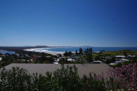 Beau Soleil, 28 East Street - Kempsey Accommodation 0