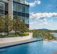 Beautiful Modern Lake View Apartment - Kempsey Accommodation