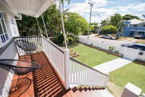 Beautiful Queenslander - Kempsey Accommodation 2
