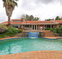 Beautiful Resort Retreat Villa in the Yarra Valley - Entertainer's delight - Kempsey Accommodation