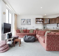 Beehive 14 - Kempsey Accommodation