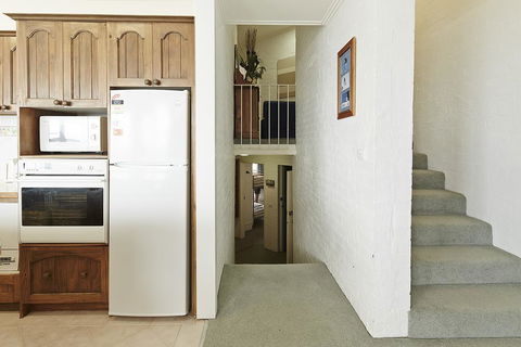 Beehive 14 - Kempsey Accommodation 1