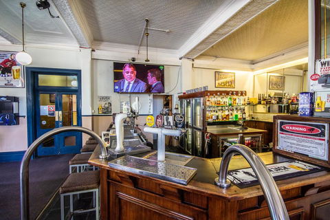 Bellbird Hotel - Kempsey Accommodation 2